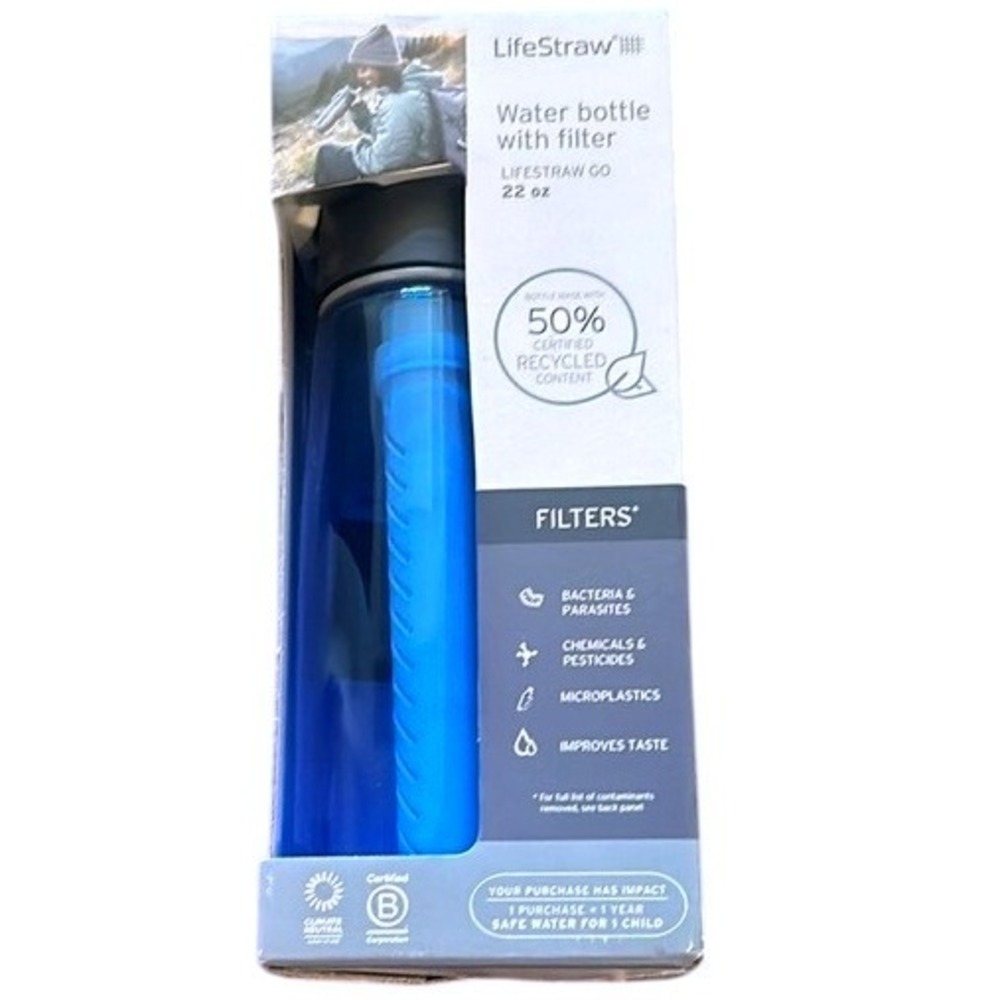 LifeStraw Water Bottle with Filter & carabiner included 22 oz (650 ml) NEW!